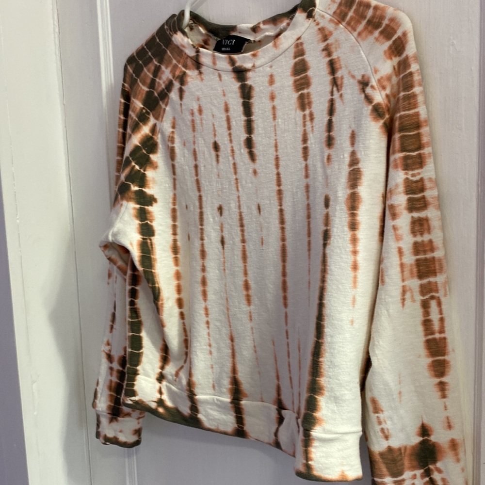 Vici collection tie dye sweatshirt